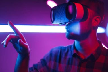 What is Virtual Reality Gaming?